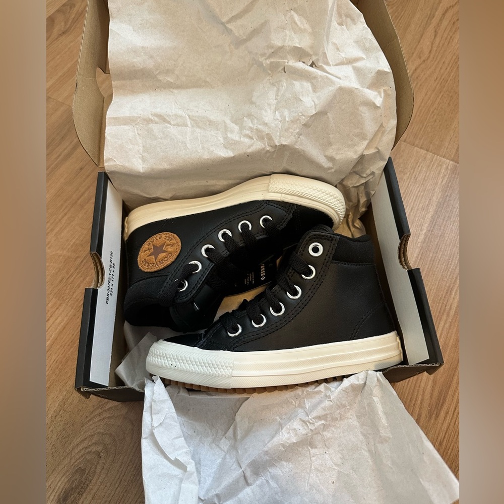 Converse Leather High Tops Toddler Size 11 NIB